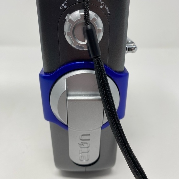 LL Bean ETON Radio Blue Power Crank SolarlinkFR370 - Picture 3 of 6